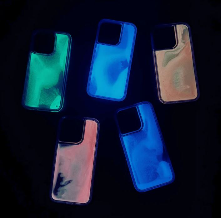 GlowCase™ iPhone Parlayan Kılıf